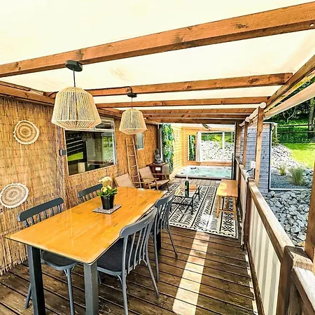 Lägenhet Mobilheim Mit Privatem Premium-jacuzzi By Interhome